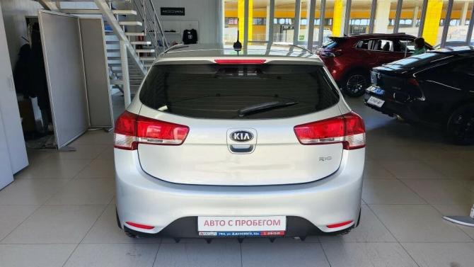 Kia Rio III Рестайлинг с пробегом 2017 года, цена 995 000 рублей, 125500 км, хэтчбек, Автокод Объявления