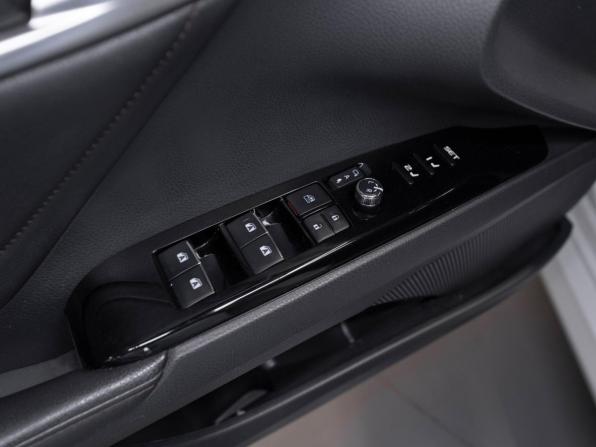 Toyota Camry VIII (XV70) с пробегом 2020 года, цена 3 200 000 рублей, 145490 км, седан, Автокод Объявления