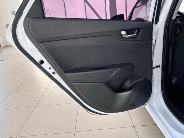 Hyundai Solaris II Рестайлинг с пробегом 2021 года, цена 1 550 000 рублей, 94677 км, седан, Автокод Объявления