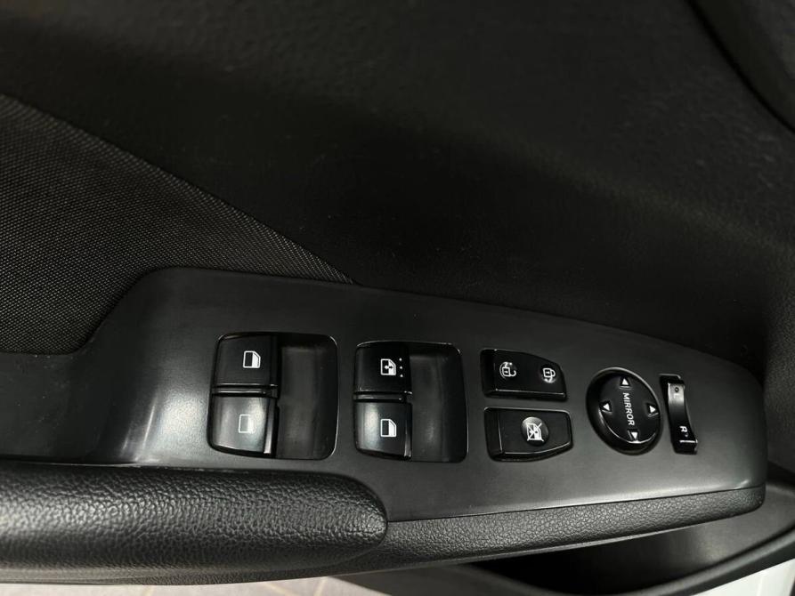 Hyundai Solaris II Ростов-на-Дону  - изображение 14