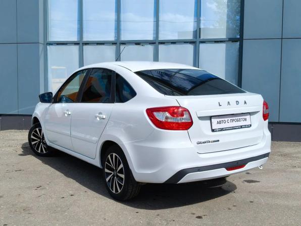 Lada (ВАЗ) Granta I Рестайлинг с пробегом 2022 года, цена 800 000 рублей, 52641 км, лифтбек, Автокод Объявления