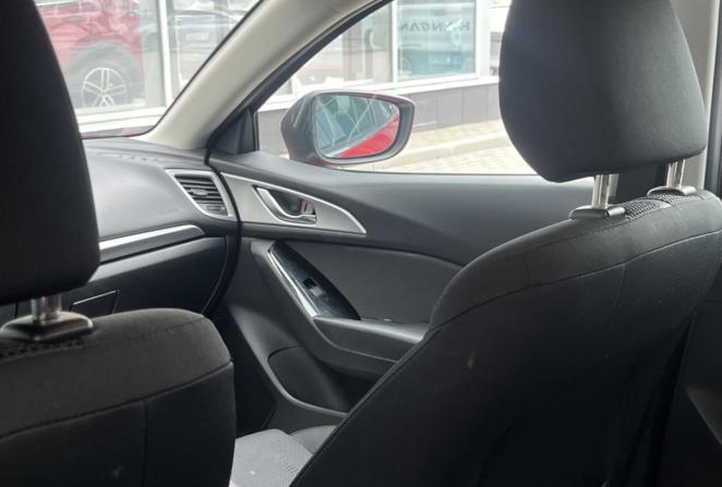 Mazda 3 III (BM) Рестайлинг с пробегом 2018 года, цена 1 460 000 рублей, 89943 км, седан, Автокод Объявления