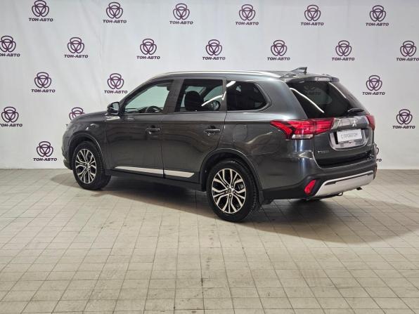 Mitsubishi Outlander III Рестайлинг 3 с пробегом 2019 года, цена 1 815 000 рублей, 153107 км, внедорожник, Автокод Объявления