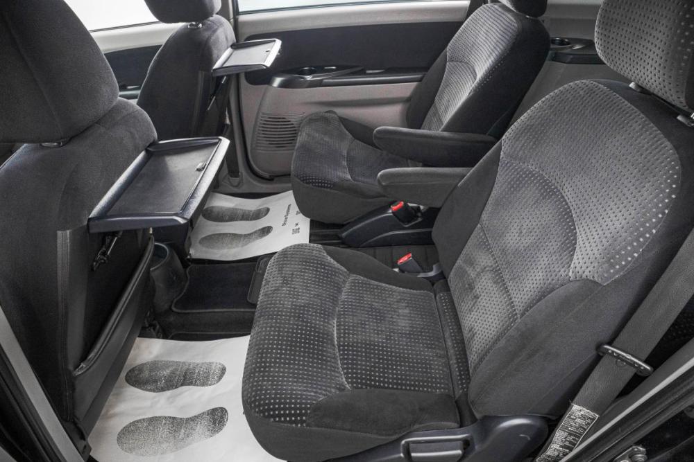 Mitsubishi Grandis I Барнаул  - изображение 19