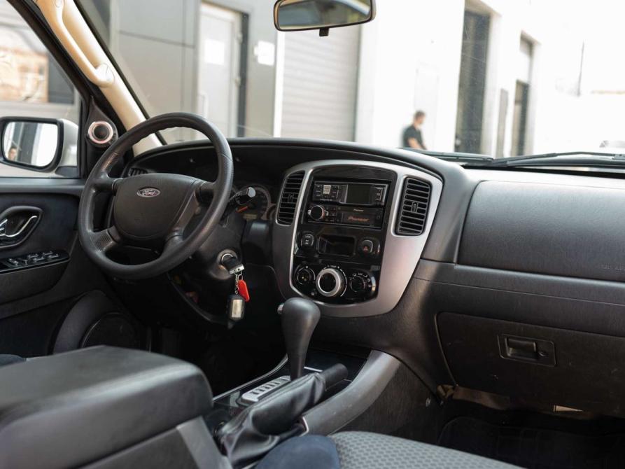 Ford Escape I Рестайлинг 2 Новосибирск  - изображение 10