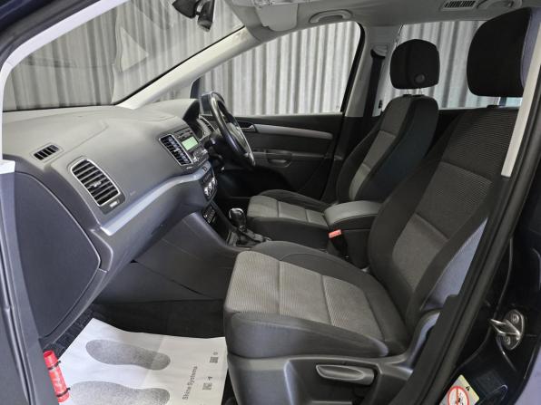Volkswagen Sharan II с пробегом 2012 года, цена 999 000 рублей, 161366 км, минивэн, Автокод Объявления