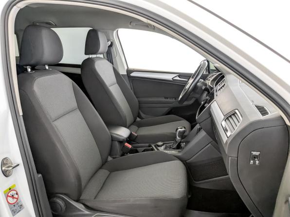 Volkswagen Tiguan II Рестайлинг с пробегом 2021 года, цена 3 110 000 рублей, 55235 км, внедорожник, Автокод Объявления