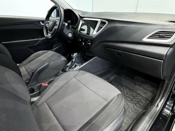 Hyundai Solaris II с пробегом 2019 года, цена 1 260 000 рублей, 162664 км, седан, Автокод Объявления