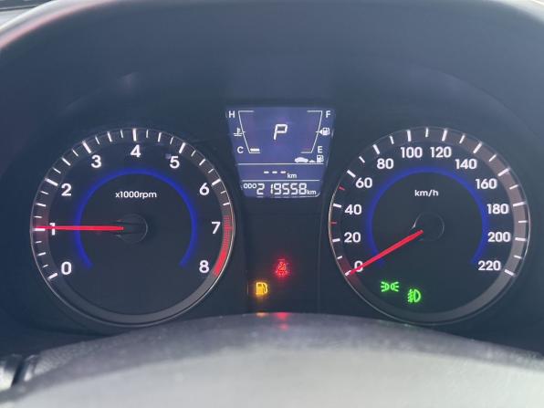 Hyundai Solaris I с пробегом 2013 года, цена 775 000 рублей, 219558 км, хэтчбек, Автокод Объявления