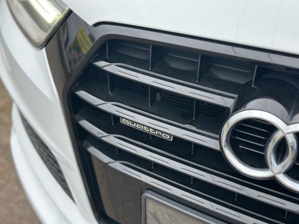 Audi Q3 I (8U) Рестайлинг с пробегом 2017 года, цена 2 570 000 рублей, 146115 км, внедорожник, Автокод Объявления