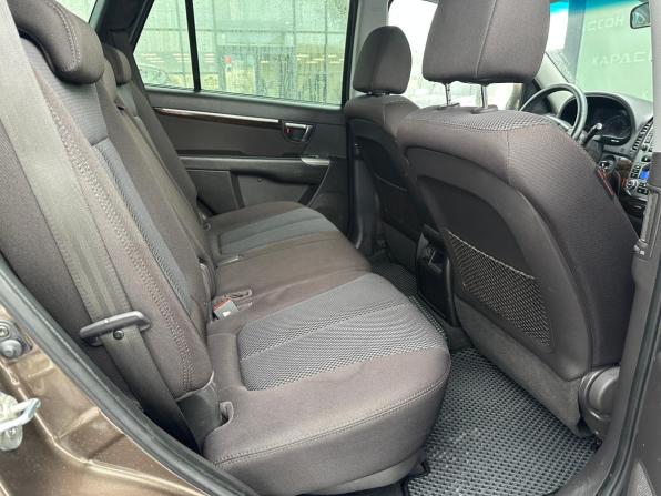 Hyundai Santa Fe II Рестайлинг с пробегом 2011 года, цена 1 050 000 рублей, 180047 км, внедорожник, Автокод Объявления