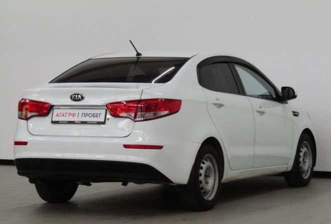 Kia Rio III Рестайлинг с пробегом 2016 года, цена 805 000 рублей, 118941 км, седан, Автокод Объявления