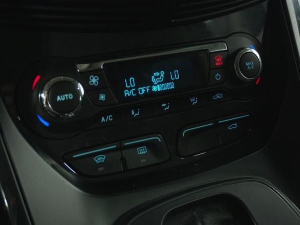 Ford Kuga II с пробегом 2014 года, цена 1 033 000 рублей, 199092 км, внедорожник, Автокод Объявления