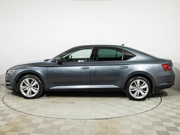Skoda Superb III Рестайлинг с пробегом 2019 года, цена 2 599 700 рублей, 135189 км, лифтбек, Автокод Объявления