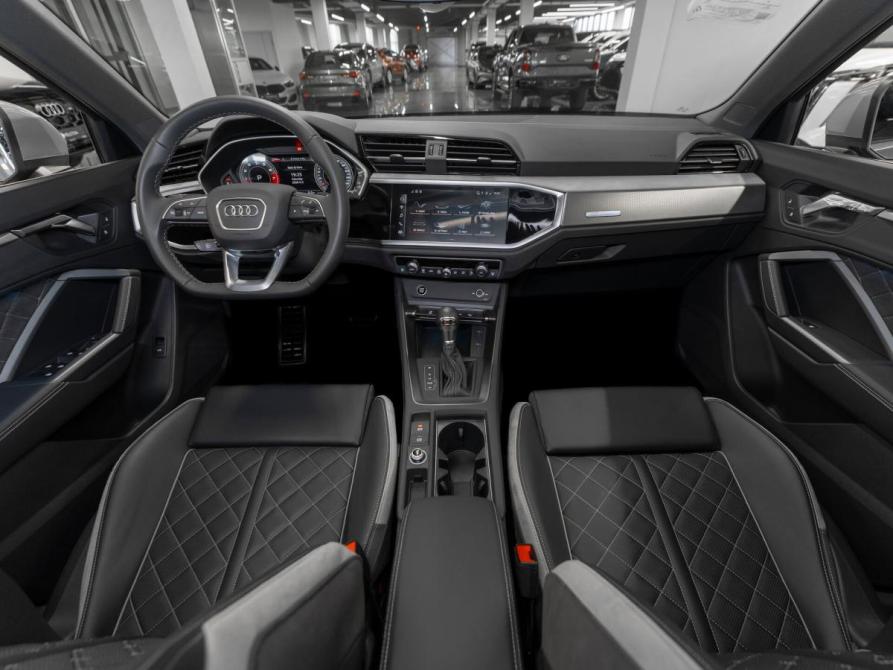 Audi Q3 II (F3) Москва  - изображение 8