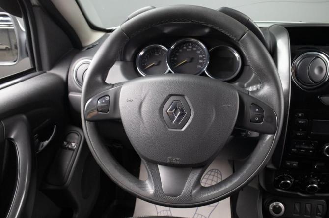 Renault Duster I Рестайлинг с пробегом 2018 года, цена 1 449 000 рублей, 159533 км, внедорожник, Автокод Объявления
