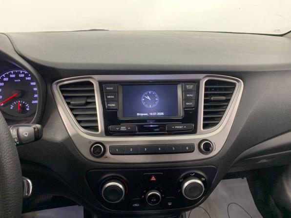 Hyundai Solaris II Рестайлинг с пробегом 2021 года, цена 1 453 600 рублей, 112462 км, седан, Автокод Объявления