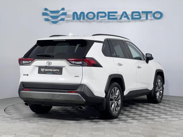 Toyota RAV4 V (XA50) с пробегом 2021 года, цена 3 690 000 рублей, 81400 км, внедорожник, Автокод Объявления