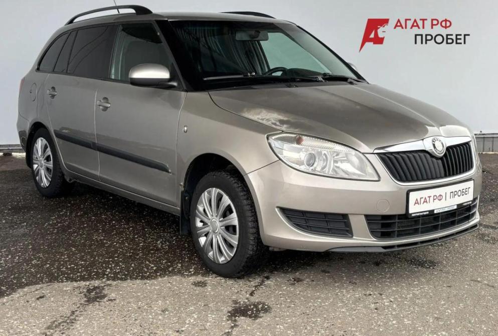 Skoda Fabia II Рестайлинг Киров  - изображение 3