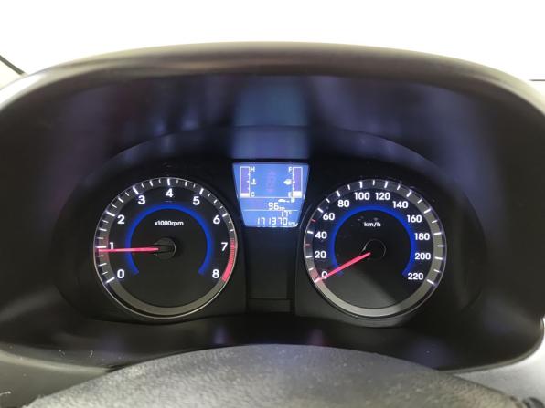 Hyundai Solaris I Рестайлинг с пробегом 2015 года, цена 880 000 рублей, 171366 км, седан, Автокод Объявления
