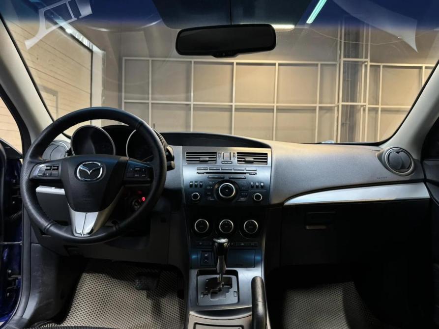 Mazda 3 II (BL) Рестайлинг Красноярск  - изображение 12
