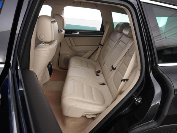 Volkswagen Touareg II с пробегом 2014 года, цена 3 649 077 рублей, 111225 км, внедорожник, Автокод Объявления