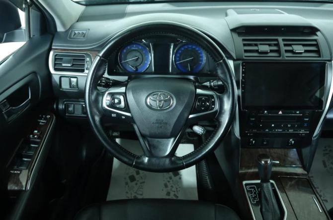 Toyota Camry VII (XV50) Рестайлинг 2 с пробегом 2017 года, цена 2 499 000 рублей, 107000 км, седан, Автокод Объявления