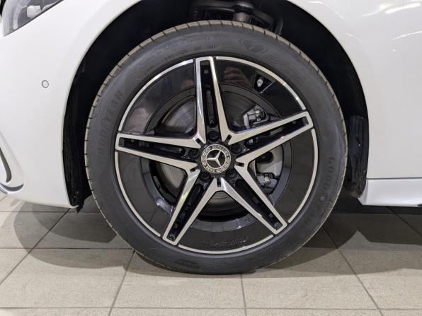 Mercedes-Benz C-Класс V (W206) с пробегом 2024 года, цена 5 500 000 рублей, 11742 км, седан, Автокод Объявления