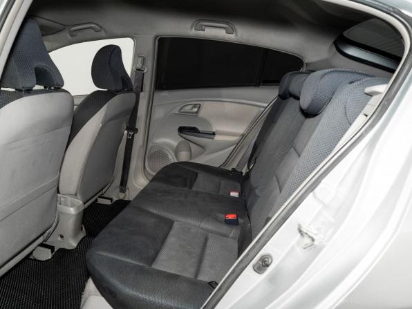Honda Insight II с пробегом 2009 года, цена 875 000 рублей, 116933 км, хэтчбек, Автокод Объявления