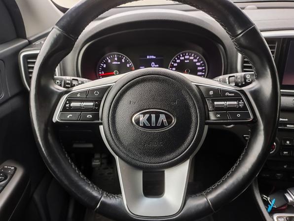 Kia Sportage IV Рестайлинг с пробегом 2021 года, цена 2 647 500 рублей, 46263 км, внедорожник, Автокод Объявления
