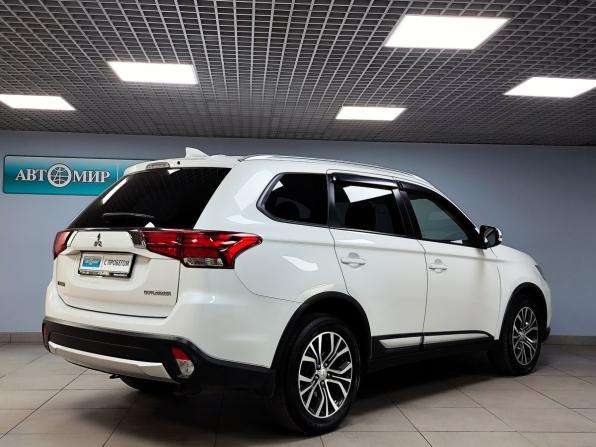Mitsubishi Outlander III Рестайлинг 2 с пробегом 2018 года, цена 2 000 000 рублей, 113983 км, внедорожник, Автокод Объявления