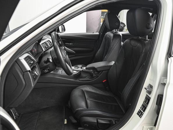 BMW 3 серии VI (F3x) Рестайлинг с пробегом 2018 года, цена 3 068 950 рублей, 81180 км, седан, Автокод Объявления