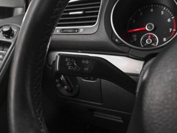 Volkswagen Golf VI с пробегом 2011 года, цена 919 000 рублей, 161341 км, хэтчбек, Автокод Объявления