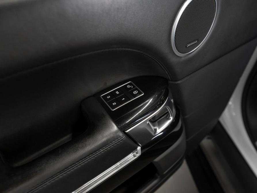 Land Rover Range Rover IV Москва  - изображение 18