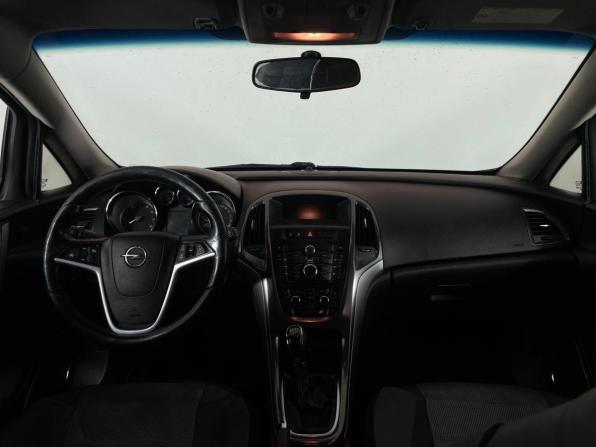 Opel Astra J с пробегом 2011 года, цена 550 000 рублей, 233410 км, хэтчбек, Автокод Объявления
