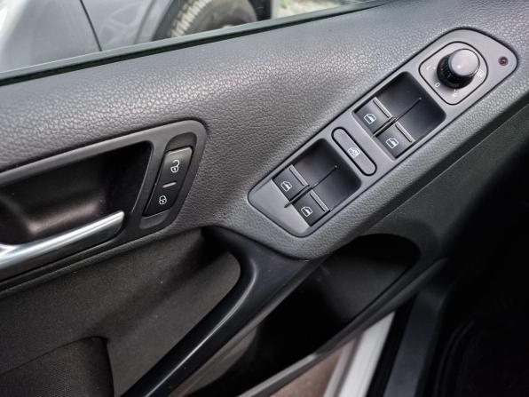 Volkswagen Tiguan I Рестайлинг с пробегом 2013 года, цена 1 049 000 рублей, 191469 км, внедорожник, Автокод Объявления
