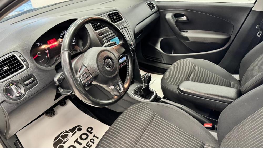 Volkswagen Polo V Киров  - изображение 8