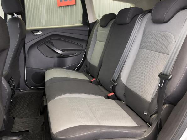 Ford Kuga II Рестайлинг с пробегом 2016 года, цена 1 577 000 рублей, 142324 км, внедорожник, Автокод Объявления