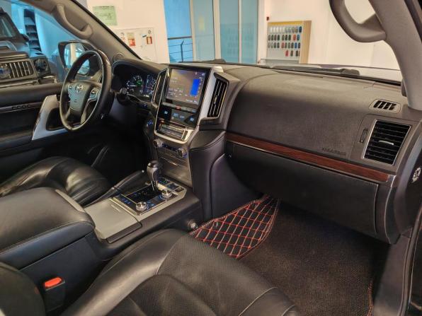 Toyota Land Cruiser 200 Series Рестайлинг 2 с пробегом 2016 года, цена 4 885 000 рублей, 128501 км, внедорожник, Автокод Объявления