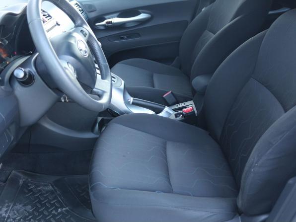 Toyota Auris I Рестайлинг с пробегом 2010 года, цена 940 000 рублей, 243479 км, хэтчбек, Автокод Объявления