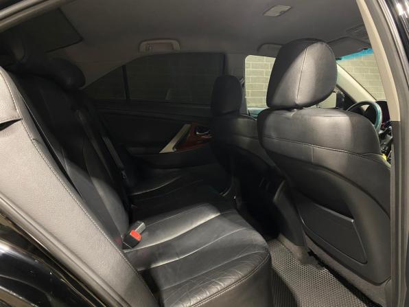 Toyota Camry VI (XV40) Рестайлинг с пробегом 2011 года, цена 1 550 000 рублей, 183104 км, седан, Автокод Объявления