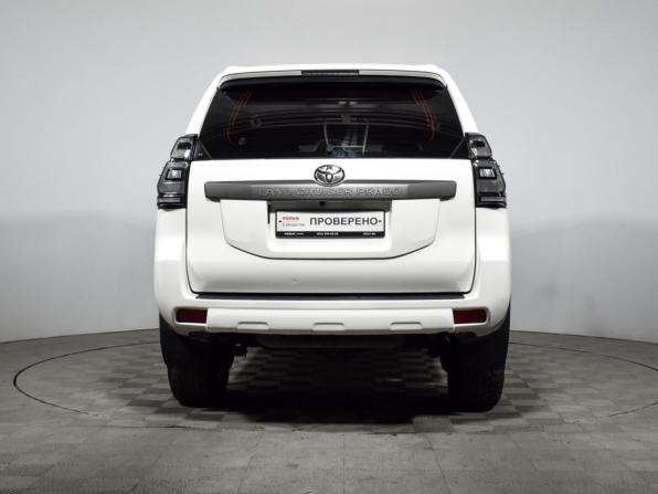 Toyota Land Cruiser Prado 150 Series Рестайлинг 1 с пробегом 2016 года, цена 2 663 000 рублей, 284536 км, внедорожник, Автокод Объявления