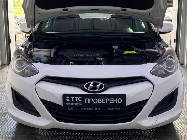Hyundai i30 II с пробегом 2014 года, цена 950 000 рублей, 177765 км, хэтчбек, Автокод Объявления
