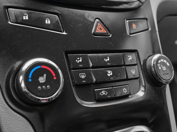 Chevrolet Orlando I с пробегом 2012 года, цена 995 000 рублей, 239505 км, минивэн, Автокод Объявления
