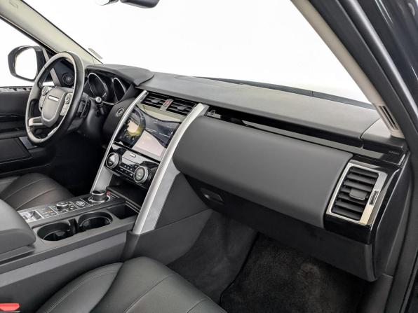 Land Rover Discovery V с пробегом 2017 года, цена 4 200 000 рублей, 78705 км, внедорожник, Автокод Объявления