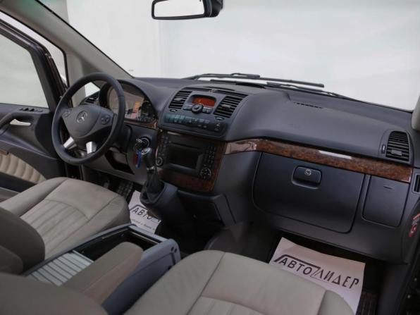 Mercedes-Benz Viano I (W639) Рестайлинг с пробегом 2013 года, цена 1 799 000 рублей, 136000 км, минивэн, Автокод Объявления