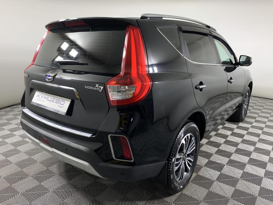 Geely Emgrand X7 I Рестайлинг 2 Москва  - изображение 5