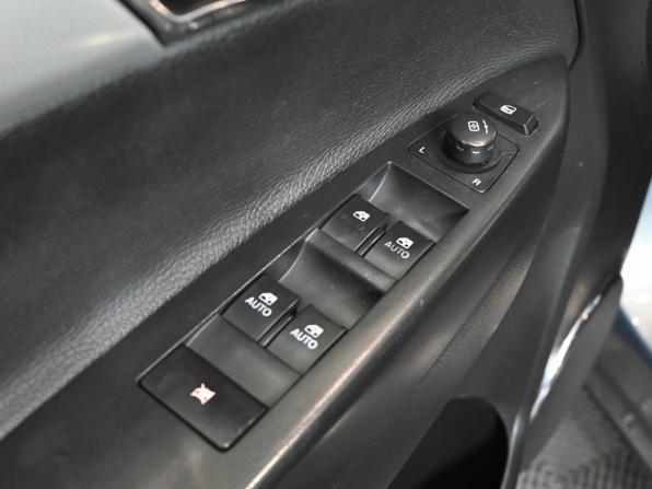 Opel Antara I Рестайлинг с пробегом 2013 года, цена 910 000 рублей, 142765 км, внедорожник, Автокод Объявления