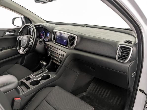 Kia Sportage IV Рестайлинг с пробегом 2021 года, цена 2 500 000 рублей, 74102 км, внедорожник, Автокод Объявления