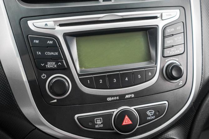 Hyundai Solaris I с пробегом 2011 года, цена 799 000 рублей, 195000 км, хэтчбек, Автокод Объявления